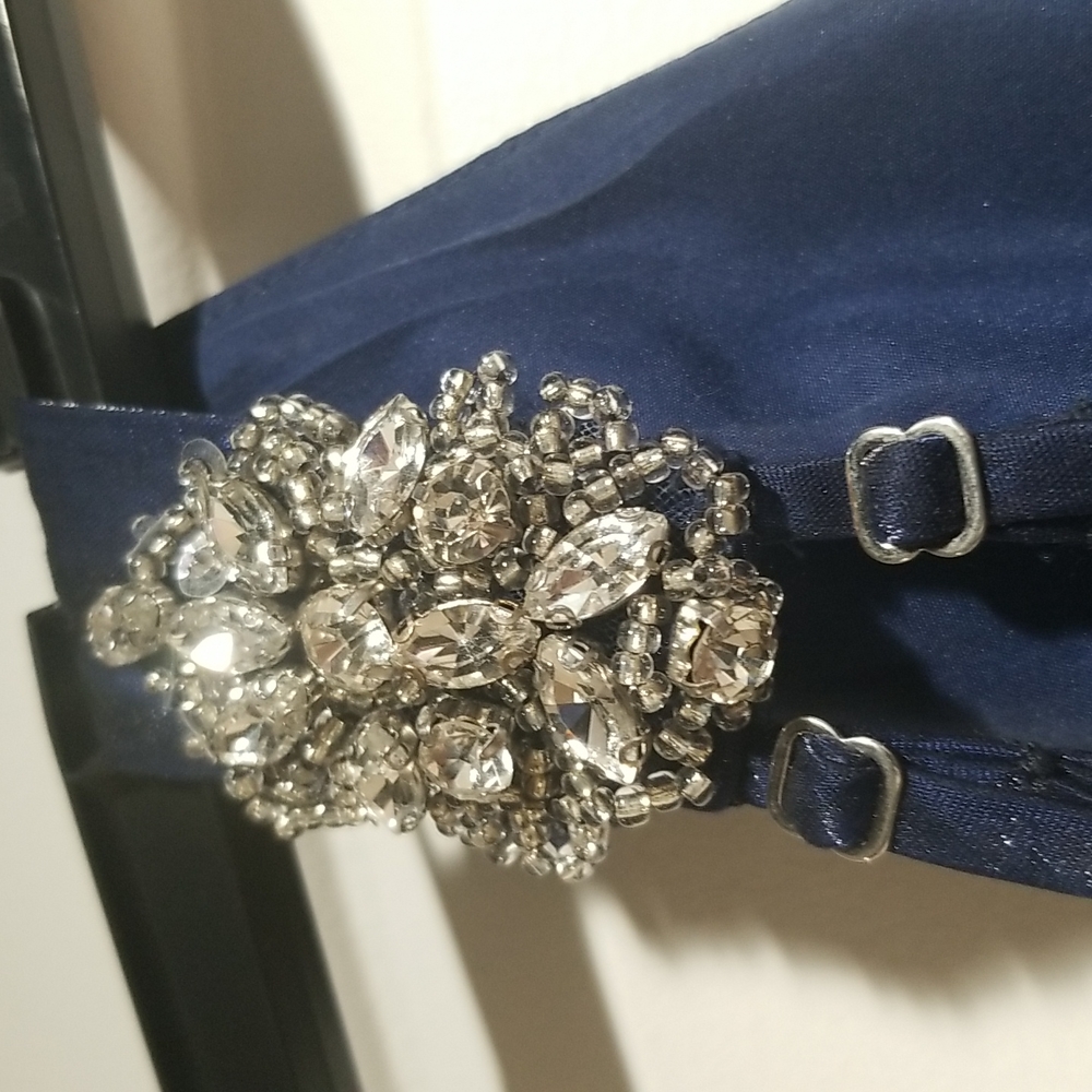 Davids Bridal V-Neck Satin Ball Gown with Crystal Strap Details Size 22 - Picture 7 of 10